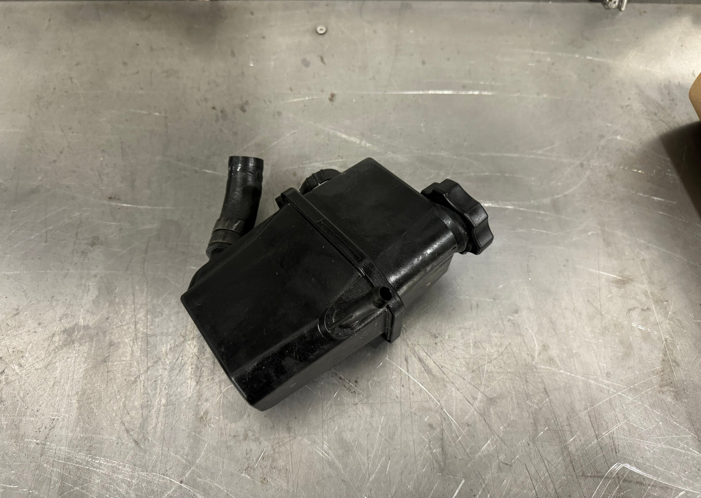 Used LS4 Power Steering Reservoir